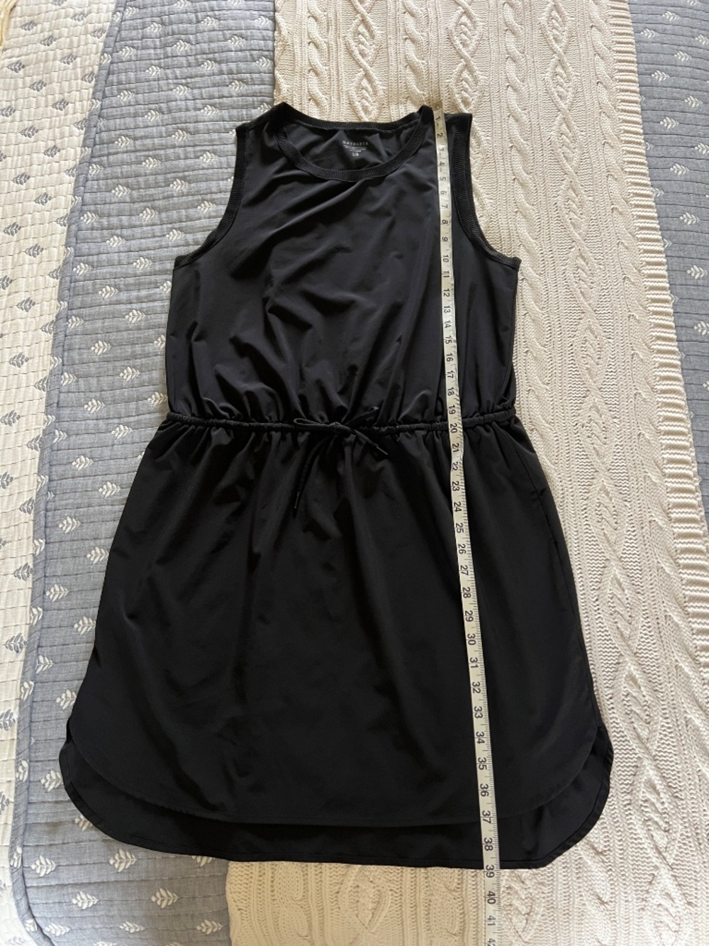 Athleta Rincon Dress - Women’s Large - Black - Good Condition - Picture 4 of 5